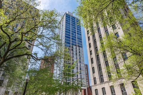 1300 N Astor St #16AB, Chicago, IL 60610