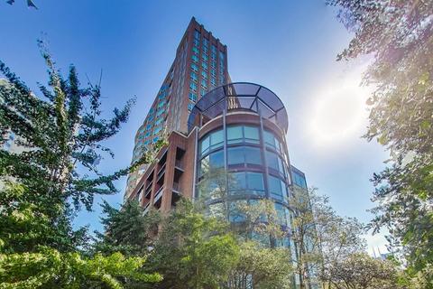 600 N Kingsbury St #1607, Chicago, IL 60654