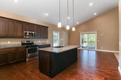 2018 Escalade Rd, Bloomington, IL 61705 photo 7