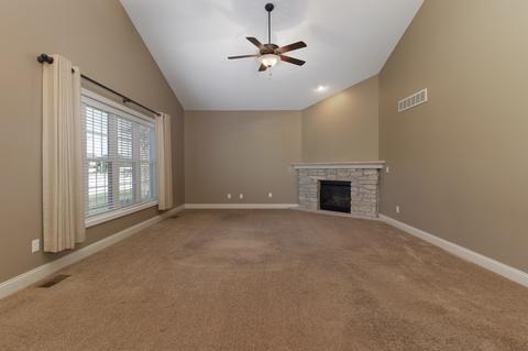 2018 Escalade Rd, Bloomington, IL 61705 photo 14