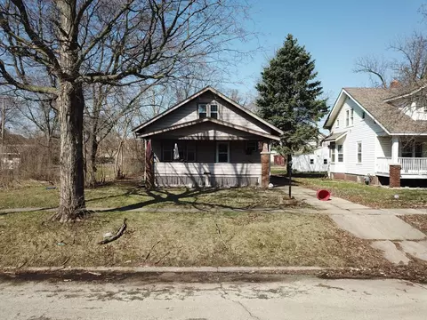 2009 S 4th St, Rockford, IL 61104