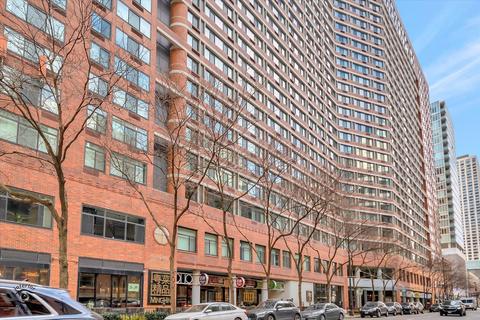 211 E Ohio St #911, Chicago, IL 60611