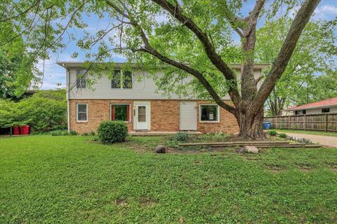 1705 Georgetown Dr, Champaign, IL 61821 photo 2