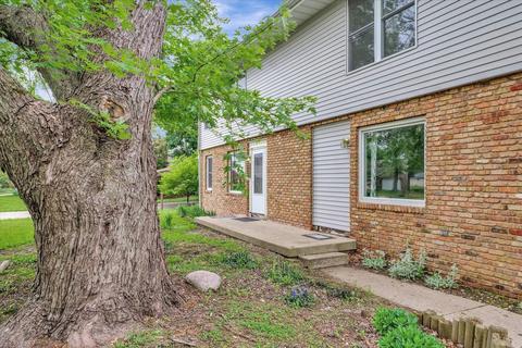 1705 Georgetown Dr, Champaign, IL 61821 photo 4