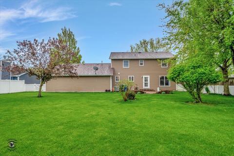 209 Deerhaven Dr, Minooka, IL 60447 photo 2