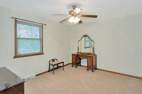 209 Deerhaven Dr, Minooka, IL 60447 photo 14