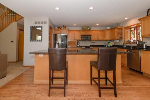 203 Park Drag Ln, Normal, IL 61761 photo 10