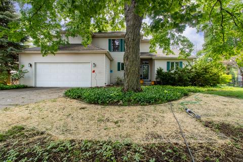 203 Park Drag Ln, Normal, IL 61761