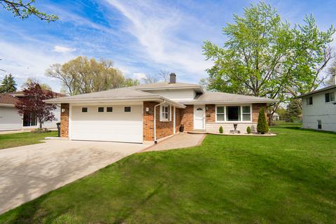 19057 Bernadine St, Lansing, IL 60438