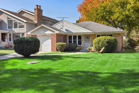 5958 N Landers Ave, Chicago, IL 60646