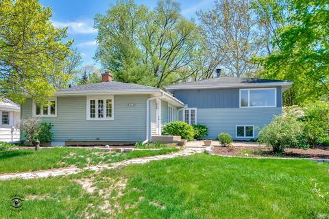 4529 Cross St, Downers Grove, IL 60515