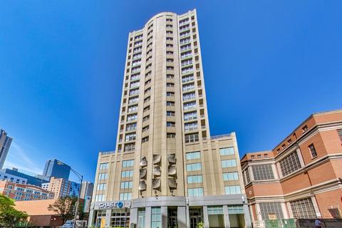 600 N Dearborn St #1202, Chicago, IL 60654