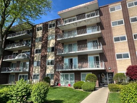 2900 Maple Ave #18E, Downers Grove, IL 60515