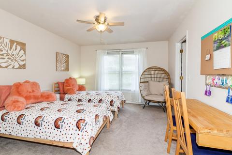2446 Geneva Ct, Aurora, IL 60503 photo 12