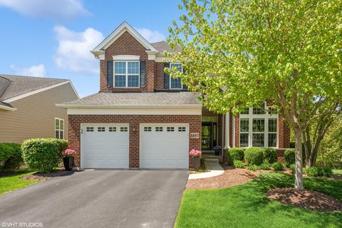 3897 Kingsmill Dr, Elgin, IL 60124