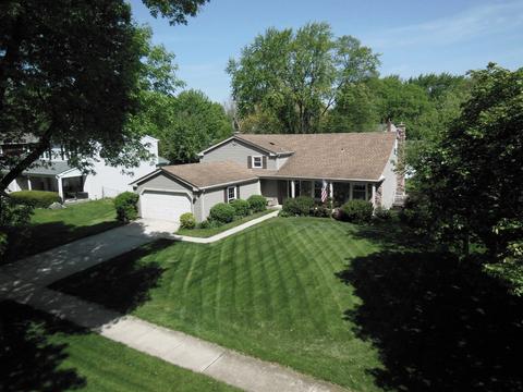 1417 Stonegate Rd, Naperville, IL 60540
