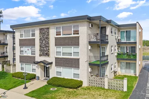 3011 Paris Ave #108, River Grove, IL 60171