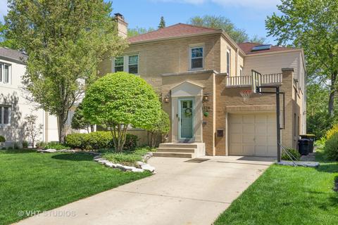 526 Uvedale Rd, Riverside, IL 60546 photo 2
