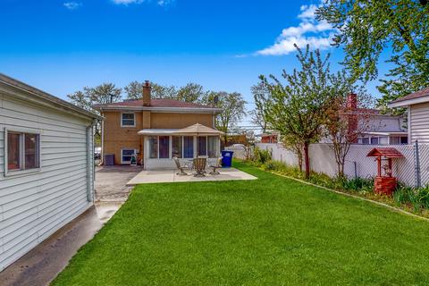 2255 S Wolf Rd S, Des Plaines, IL 60018 photo 2
