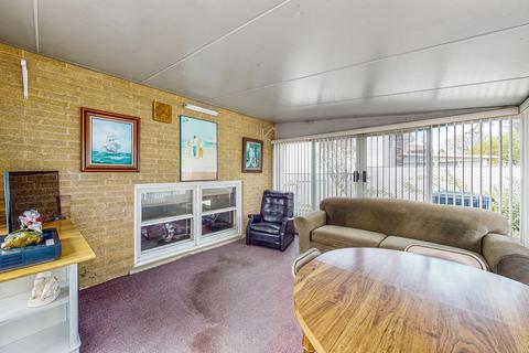 2255 S Wolf Rd S, Des Plaines, IL 60018 photo 27