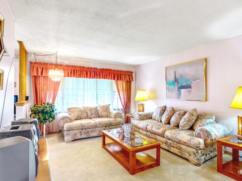 2255 S Wolf Rd S, Des Plaines, IL 60018 photo 12