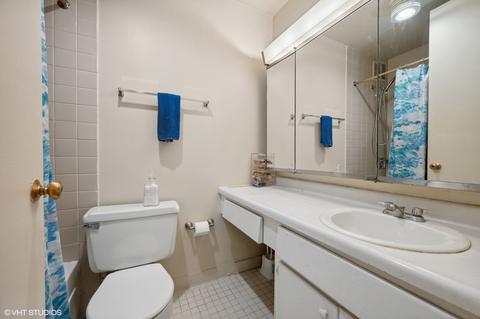 1 E Scott St #601, Chicago, IL 60610 photo 11