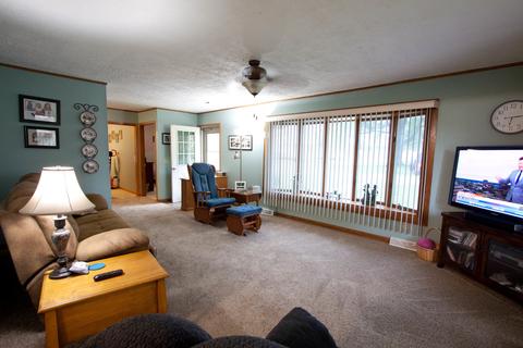 102 N 1st Ave, Chenoa, IL 61726 photo 17