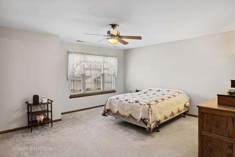 592 Brighton Ct, Elgin, IL 60123 photo 10