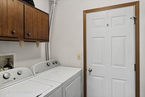 592 Brighton Ct, Elgin, IL 60123 photo 9