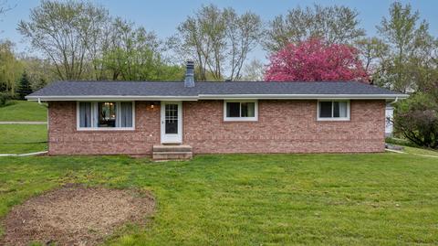 10983 Moate Rd, Durand, IL 61024 photo 2