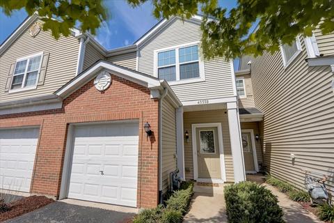 4555 Camden Ln #B, Yorkville, IL 60560