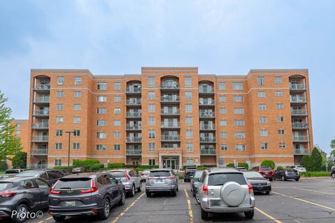 6807 N Milwaukee Ave #507, Niles, IL 60714