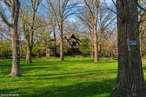 2860 Duffy Ln, Riverwoods, IL 60015