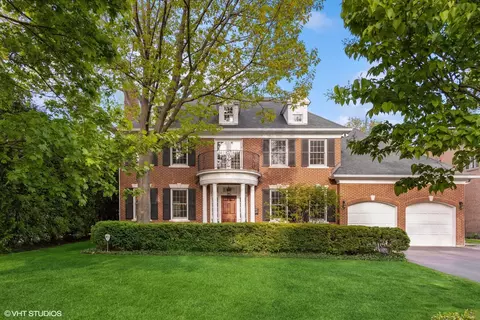 1230 Colgate St, Wilmette, IL 60091