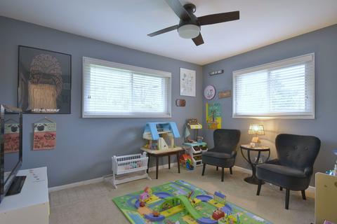 523 E Park Ave, Elmhurst, IL 60126 photo 23
