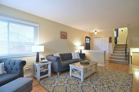 523 E Park Ave, Elmhurst, IL 60126 photo 11