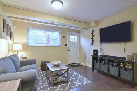 523 E Park Ave, Elmhurst, IL 60126 photo 26