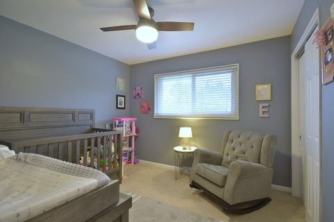523 E Park Ave, Elmhurst, IL 60126 photo 24