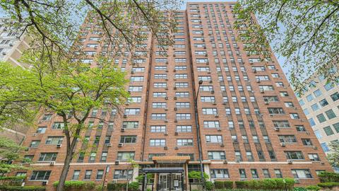 2909 N Sheridan Rd #206, Chicago, IL 60657