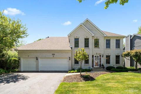 2636 Sweetbroom Rd, Naperville, IL 60564