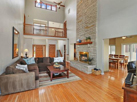 132 Eagle Point Rd, Fox Lake, IL 60020 photo 8