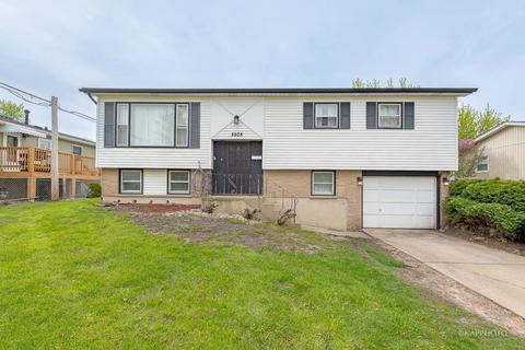 5805 Orange Ln, Oak Forest, IL 60452