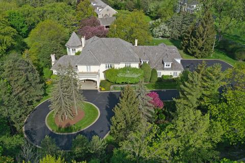 360 S Green Bay Rd, Lake Forest, IL 60045