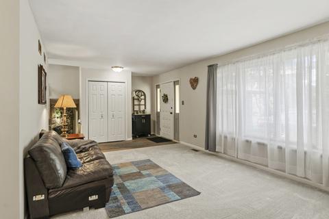 18436 Illi Indi Dr, Lansing, IL 60438 photo 5