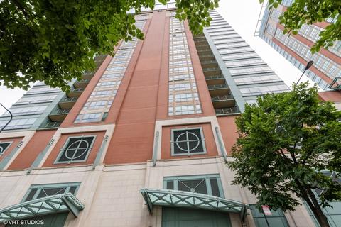 445 E North Water St #E-802, Chicago, IL 60611