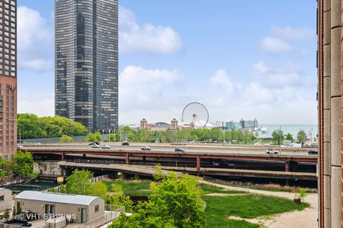 445 E North Water St #E-802, Chicago, IL 60611 photo 4
