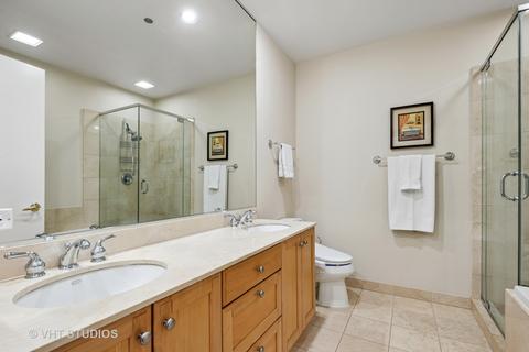 445 E North Water St #E-802, Chicago, IL 60611 photo 12