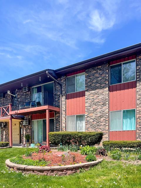 247 N Neltnor Blvd #H1G, West Chicago, IL 60185