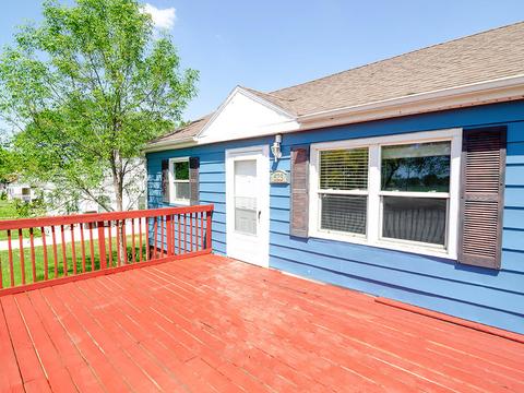 623 E Wabash Ave, Rantoul, IL 61866 photo 3