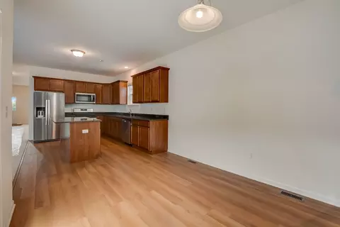 896 Simpson Ave, Elburn, IL 60119 photo 9